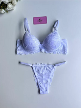 CONJUNTO DE LINGERIE BRANCO COM CALCINHA FIO