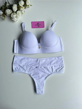 CONJUNTO EM TULE PRETO/BRANCO