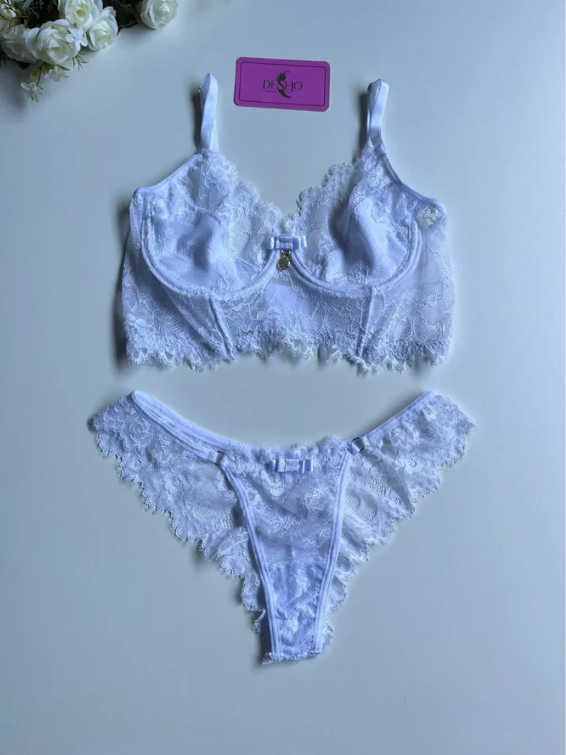 CONJUNTO BRANCO EM RENDA